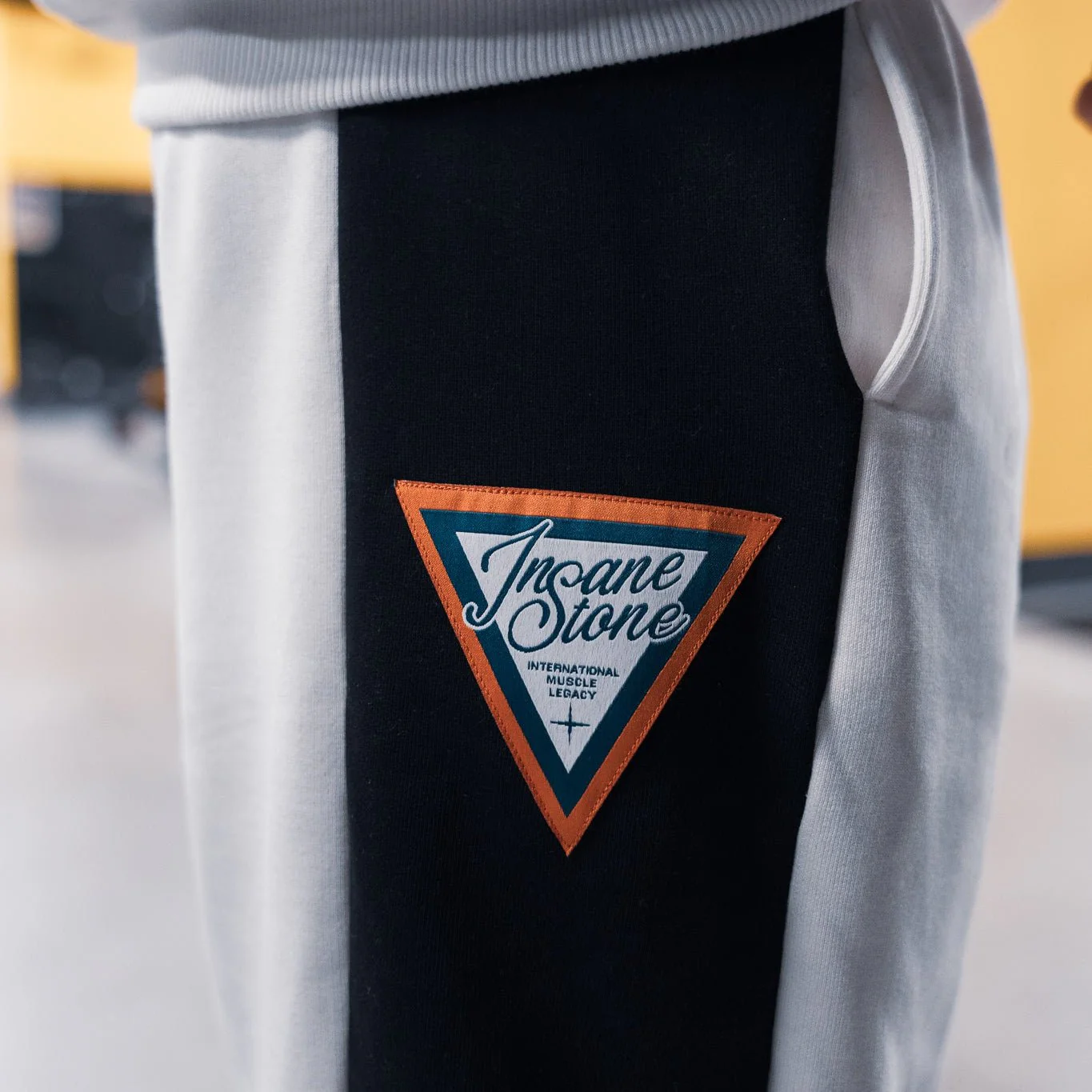 Olympia Vintage Tracksuit - ESSENTIAL - Image 7