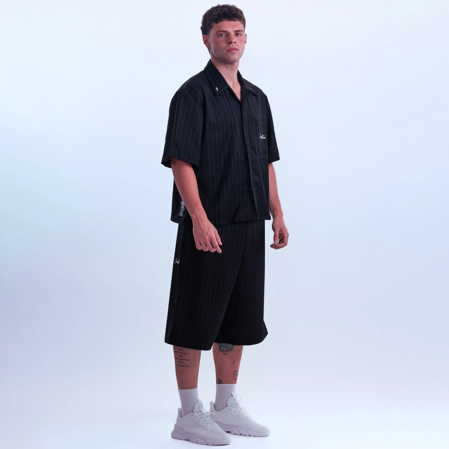 Shorts MAMMAMIA - Pinstripe Black - Image 4