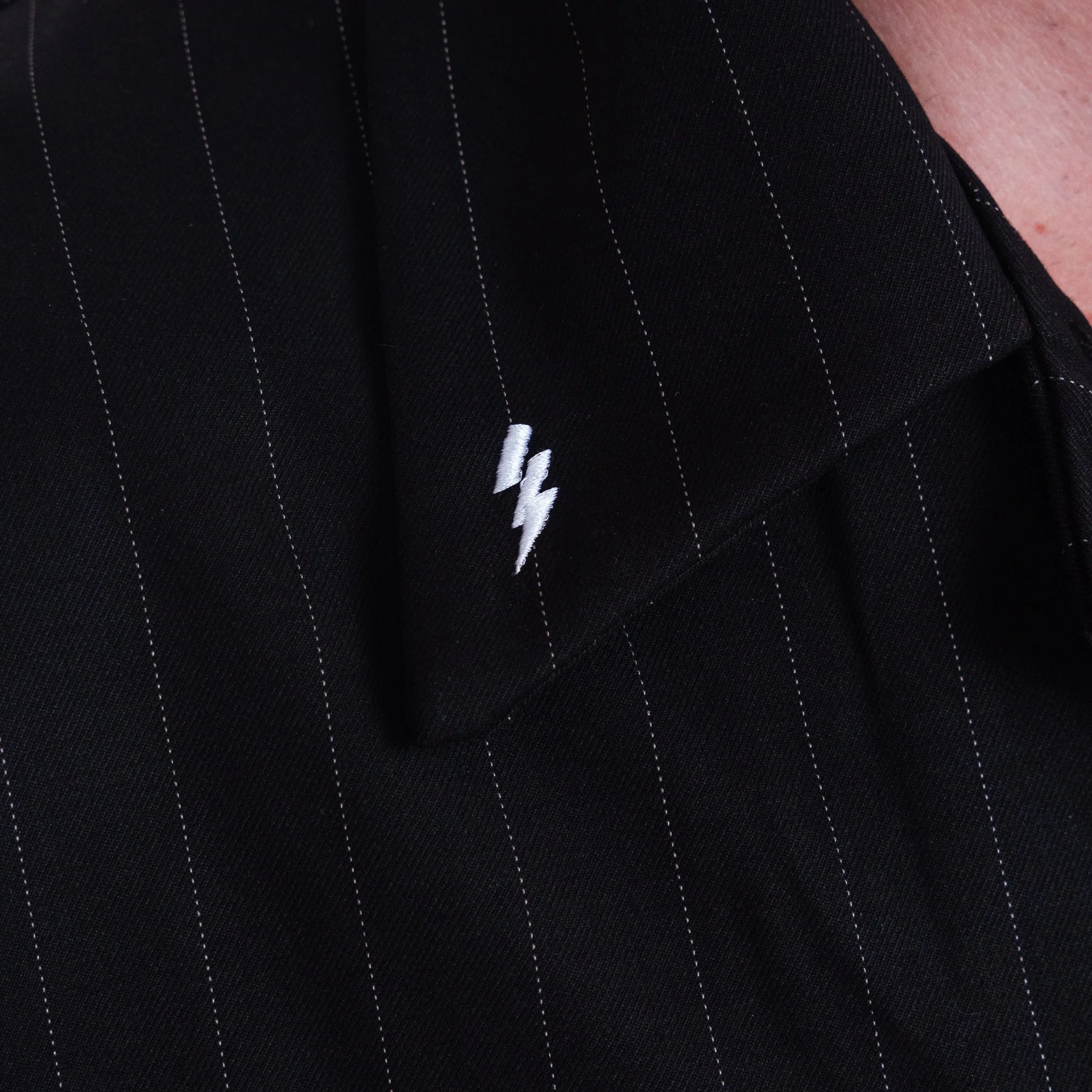Shirt MAMMAMIA - Pinstripe Black - Image 8