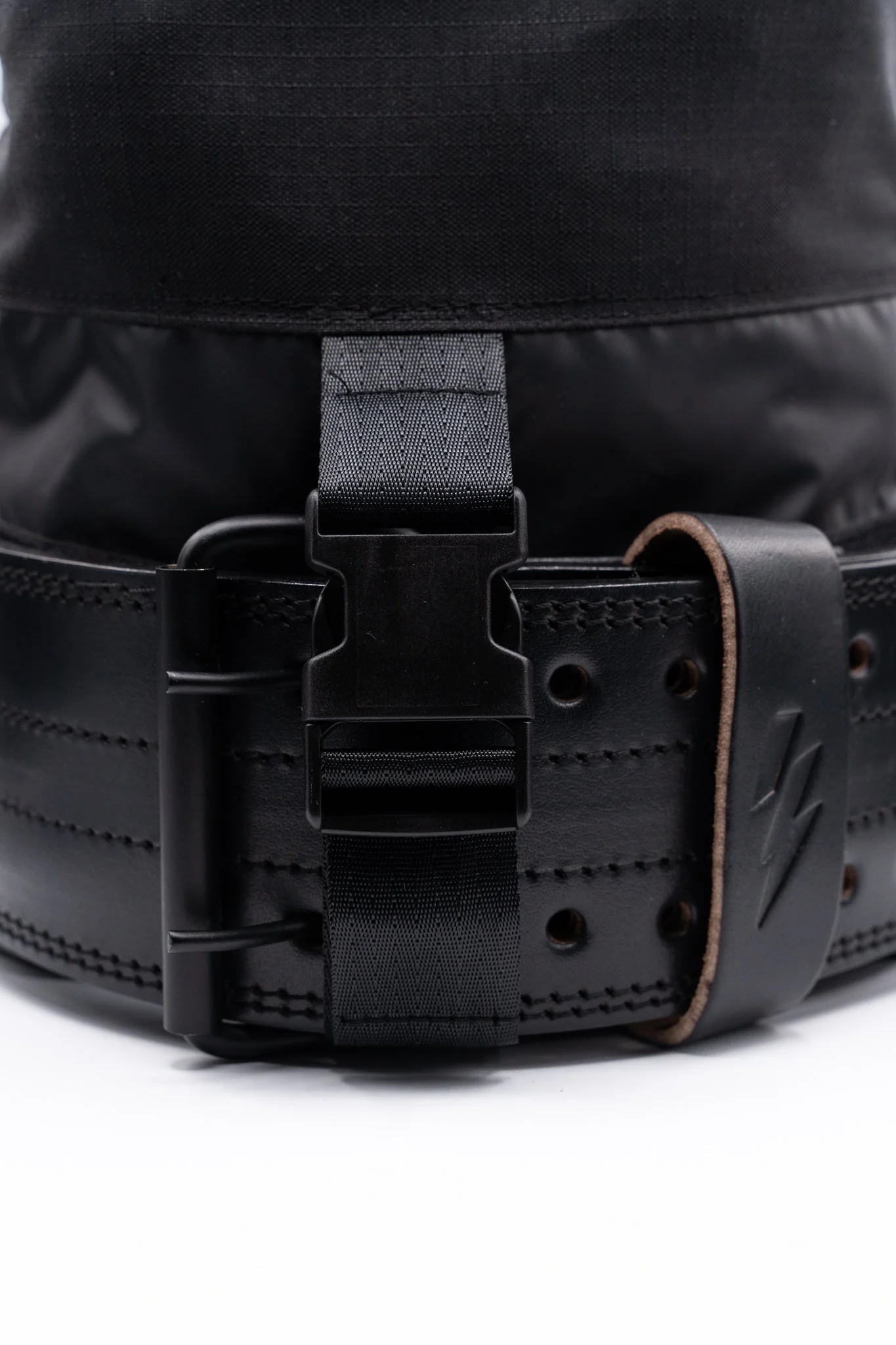 URBAN GYM BAG - Black - Image 10
